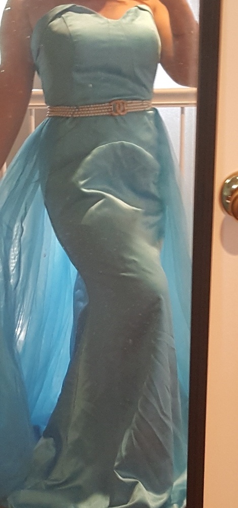 NWOT Approx sz 8-10 custom cape gown